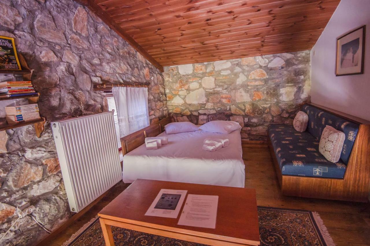 Stonehouse 2 Bedroom Chalet On Olympus Amazing View Pétra Extérieur photo